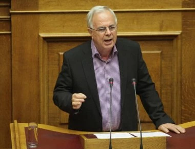 Ο υπουργός Αγροτικής Ανάπτυξης και Τροφίμων ζητά από τους αγρότες να συζητήσουν